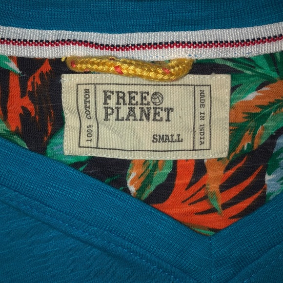 Free Planet Blue Tee with Pocket - Picture 2 of 5